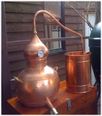copper alembic with traditional condenser for 50 litres